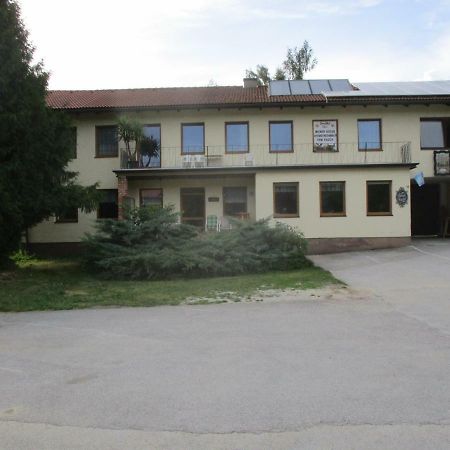 Dorfwirtshaus Rauch Hotel Eschabruck Exterior foto